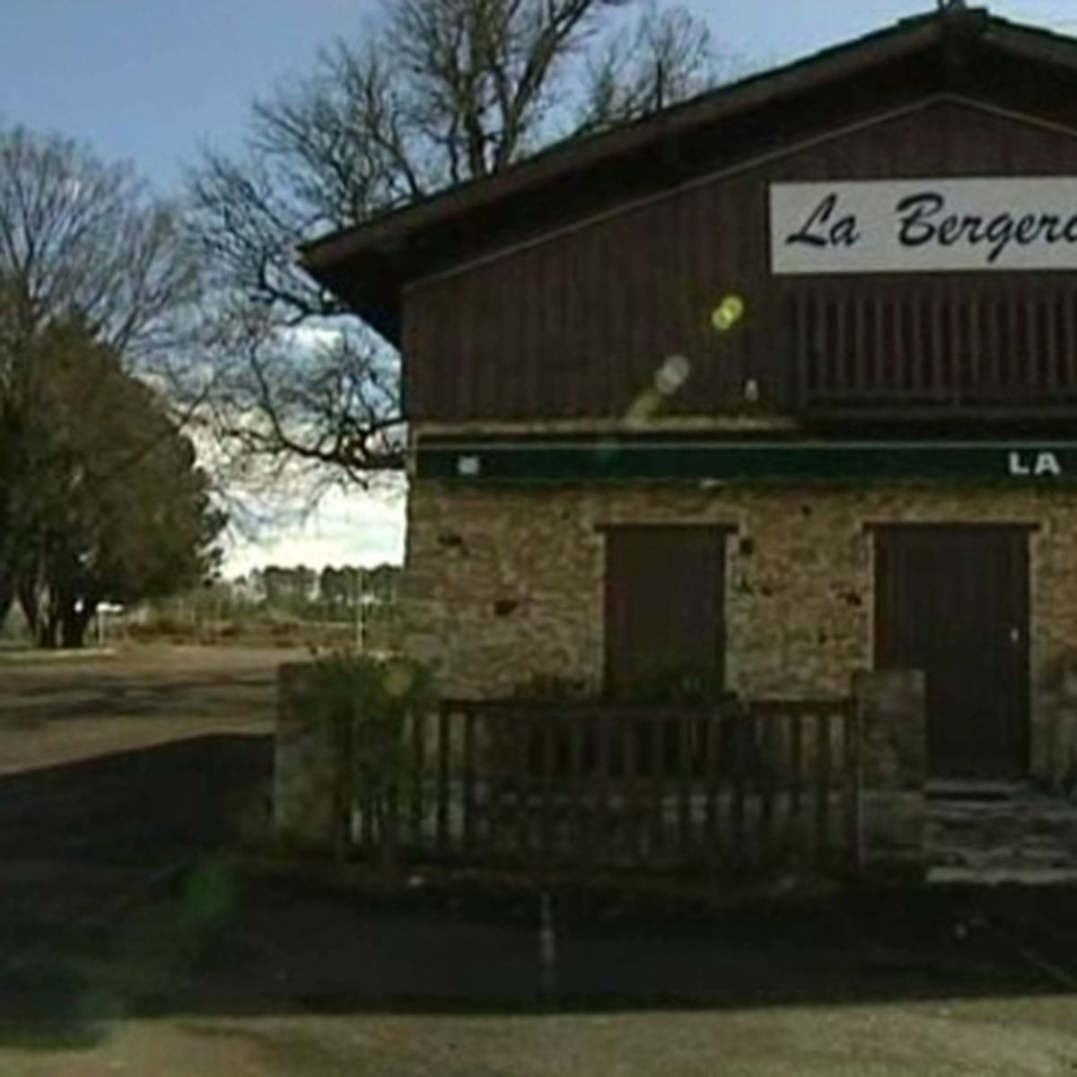 Une Discotheque Saccagee A Saint Avit Dans Les Landes