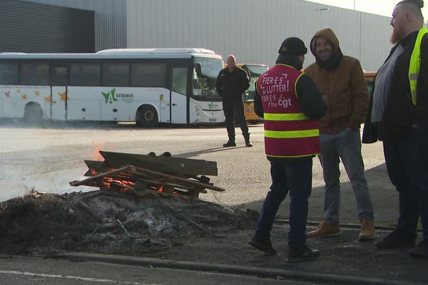 Retour à la normale sur le réseau Kéolis de Lisieux (Calvados)  ce lundi 8 avril 2024. Le mouvement de grève, déclenché en début de semaine, va s'arrêter, après un accord entre direction et syndicat. (Dépôt en grève le mardi 2 avril 2024).