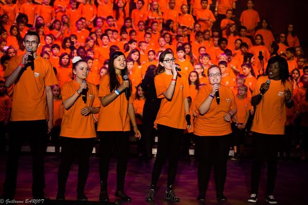 Les Gospel Kids en concert pour leur dixième anniversaire, au Palais des congrès de Strasbourg.