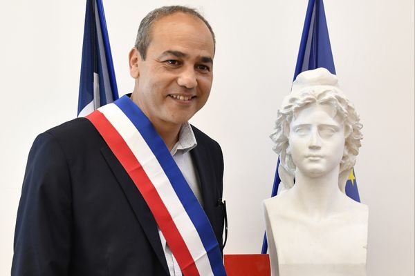 Le maire de Givors, Mohamed Boudjellaba.