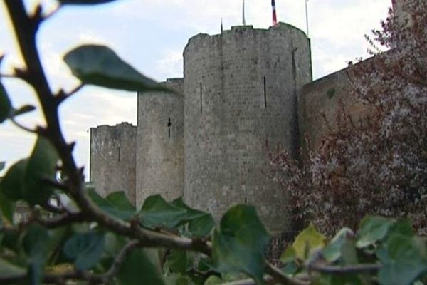 Le château de Péronne