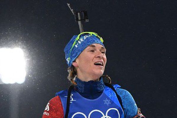 Anaïs Bescond, médaille d'or et double médaille de bronze en biathlon aux jeux Olympiques de PyeongChang