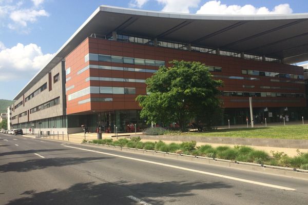 Le CHU de Clermont-Ferrand a inauguré son unité d’accueil pédiatrique enfants en danger (Uaped), au sein du pôle Femme et enfant du site Estaing.