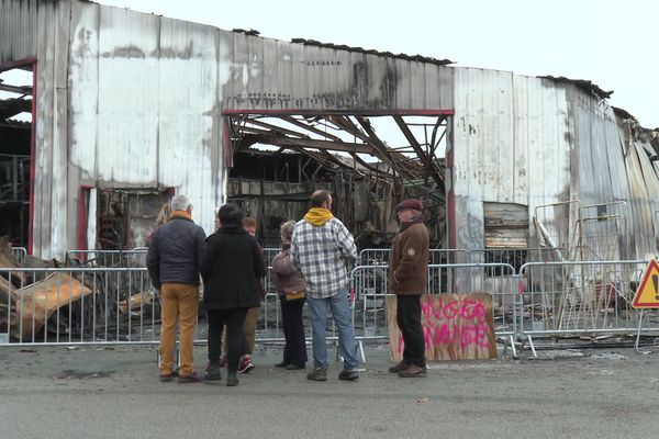 Pour relancer l'activité de la recyclerie et maintenir la rémunération des 7 salariés du site, une cagnotte solidaire a été lancée en ligne.