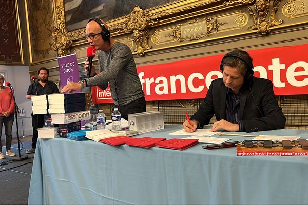 Le jeu des 1 000 euros dans la salle des États au palais des Ducs de Dijon.