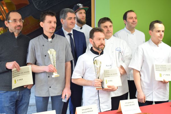 Les lauréats du concours " Meilleures galettes feuilletées aux Amandes du Grand Est 2018 ''/ janvier 2018