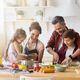 S'organiser pour cuisiner et prendre du temps en famille