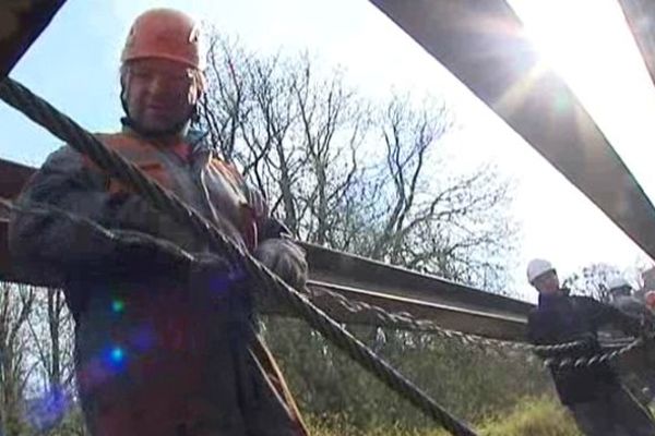 Travaux sur le câble du funiculaire de Laon dans l'Aisne