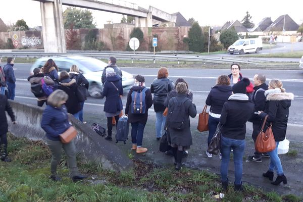 Les passagers d'un TER en direction de Rennes se sont retrouvés évacués en plein parcours, à la suite d'un dysfonctionnement d'aiguillage