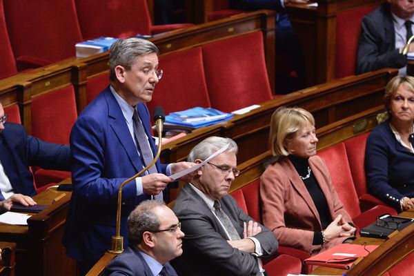 Charles De Courson,député centriste: "c'est une violence folle"