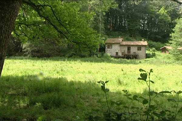 Le maire de Crocq fait aujourd’hui redécouvrir ce patrimoine indispensable dans les campagnes d’il y a 100 ans.