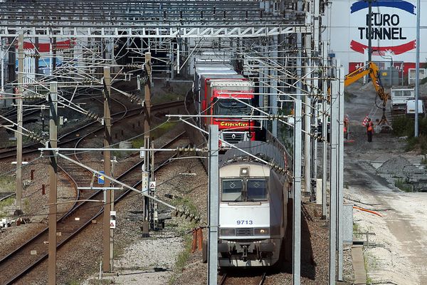 La sécurité va être renforcée autour du tunnel sous la Manche.