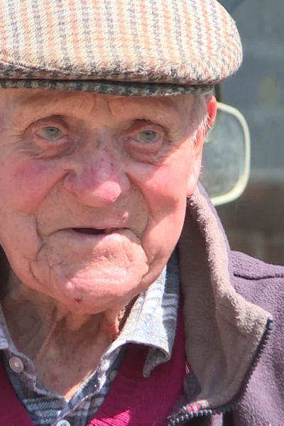 Raymond Labbé, 99 ans, se souvient très bien de ses années dans la résistance qu'il a rejoint à 15 ans.
