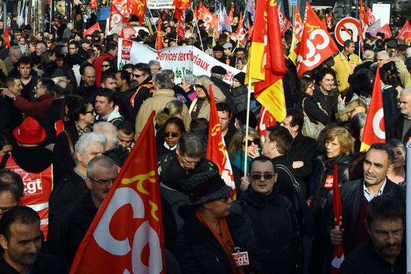 Educations, transports, la fonction publique sera en grève ce jeudi 5 décembre 2024, de nombreuses perturbations sont à prévoir.