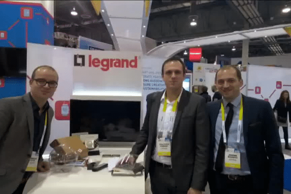 Des salariés du groupe Legrand à Las Vegas.