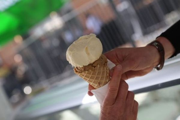 C'est ça aussi l'Armada, des milliers de glaces englouties !