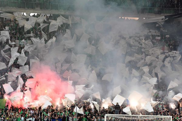 Les supporters de l'ASSE sont coutumiers des fumigènes  : ASSE/Manchester United le 22 février dernier.