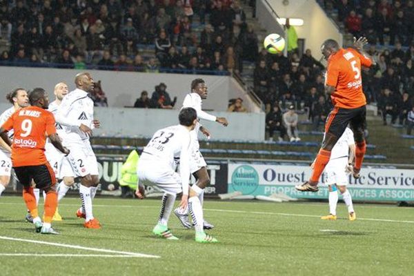 L'homme du match côté Merlus, Zargo Touré, auteur d'un doublé