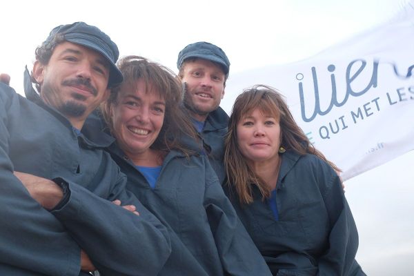 Léon Passuello, Lou Le Galliot, Jonas Duvivier et Inès Hoingnet, les quatre associés de la compagnie maritime Iliens