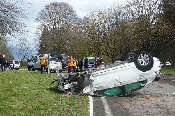 Accident au rond-point de Grossereix le 9 avril 2019