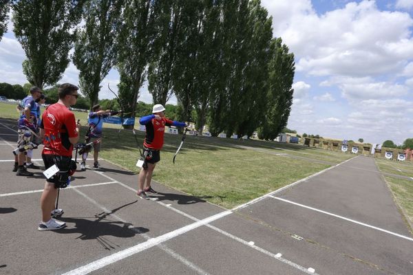 L'équipe masculine de la Sentinelle de Brienon-sur-Armançon, dimanche 21 juillet 2019, en finale de championnats de France D2.