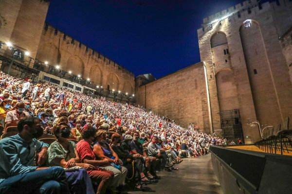 Un temps menacé par la tenue concomitante des JO en France, le Festival d'Avignon aura bien lieu en 2024.