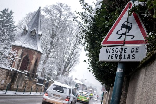 Un épisode neige-verglas est attendu en fin d'aprés-midi ce samedi en Ile-de-France