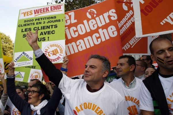 Le collectif des Bricoleurs du Dimanche, lors d'une manifestation à Paris en octobre dernier.