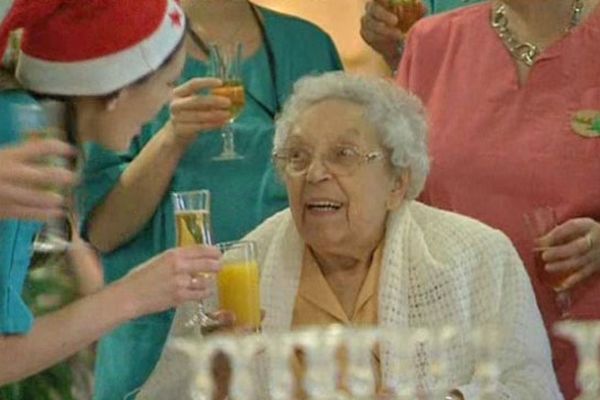 Marie Maronne célèbre les fêtes de Noël à St Aubin les Vertueux dans l'Eure