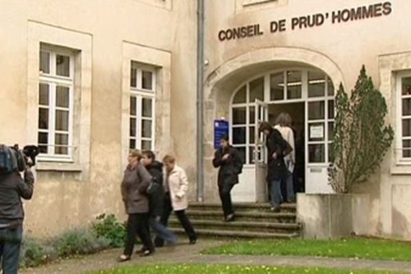 Poitiers 86 les ex Aubade aux Prud hommes