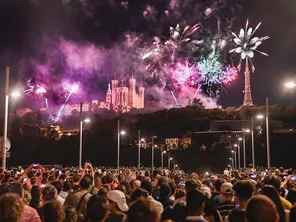 Feu d'artifice du 14 juillet 2022 à Lyon.