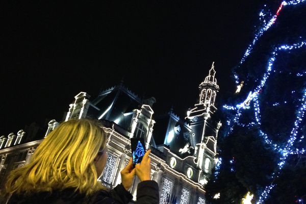 Devant la mairie de Limoges le 4 décembre 2015