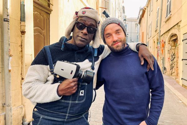 L'acteur Guillaume Gouix, originaire des Bouches-du-Rhône, vous entraîne dans le quartier du Panier à Marseille, en compagnie d'Abdoul