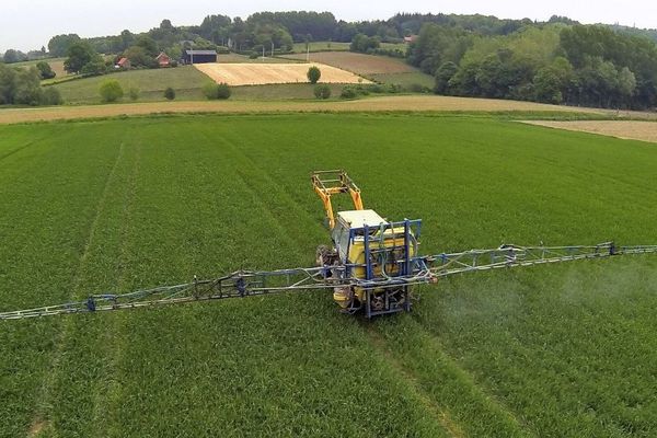 Les agriculteurs veulent pouvoir épandre tôt le matin ou tard le soir avec des buses antidérives