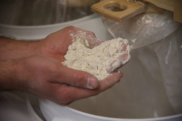 Dans cette boulangerie, une affaire de farine en a remplacé une autre.