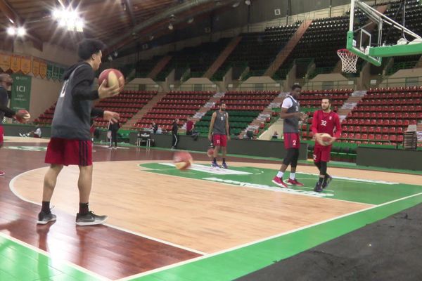 Les joueurs du CSP Limoges lors de leur entraînement, le 23 décembre 2019.