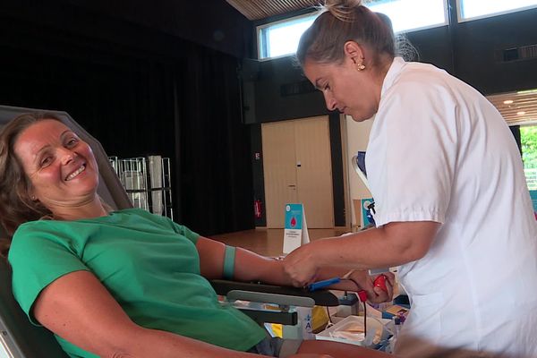 Catherine, une touriste venue donner son sang à Saint-Georges-d'Oléron