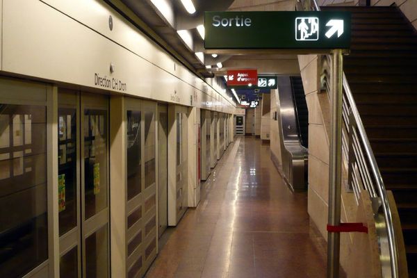 Station de métro à Lille.