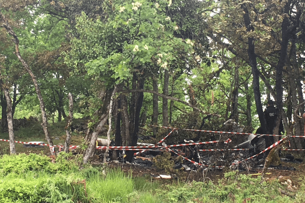 L'avion qui s'est crashé dans un site difficile d'accès