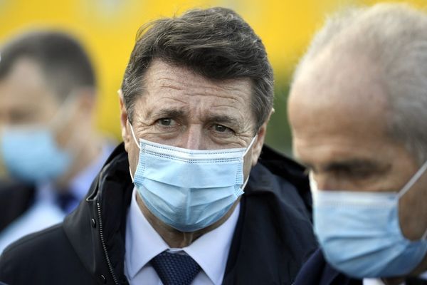 Christian Estrosi, maire de Nice, a annoncé l'arrivée de 12 000 doses de vaccin qui seront administrées d'ici dimanche 7 mars.