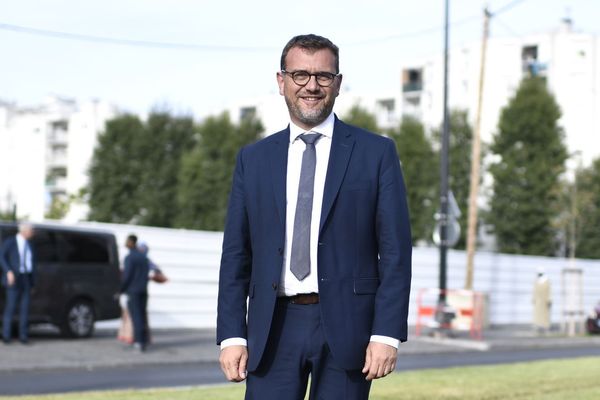 Olivier Klein, maire sortant de Clichy-sous-Bois et candidat à sa réélection, à proximité du parc de la Dhuys.