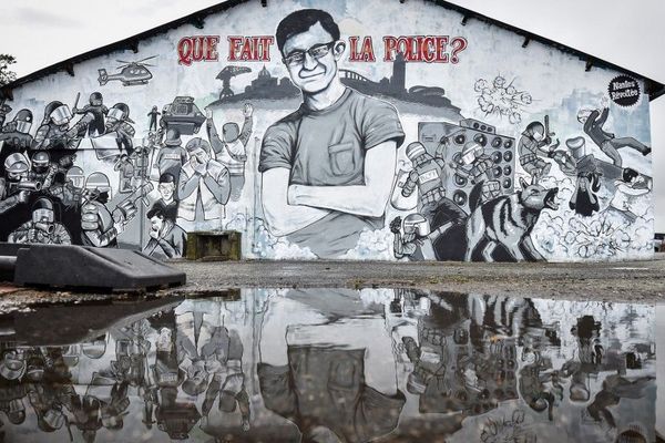 Une fresque d'hommage à Steve Maia Canico photographiée à Nantes le 30 juillet 2019. 