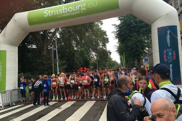 La ligne de départ pour la course des cinq kilomètres.