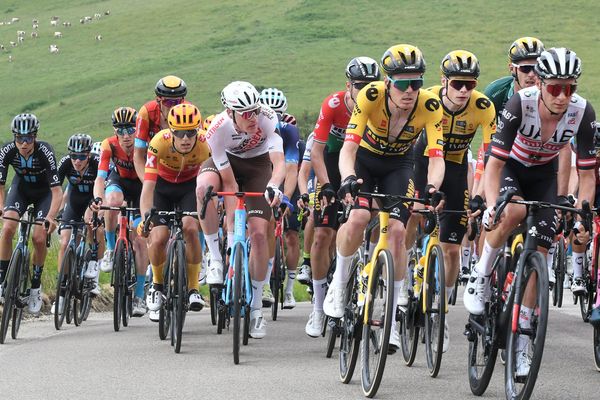 Lors de la deuxième étape du Critérium, les cyclistes s'affronteront sur une distance de 142 km entre Gannat (Allier) et le col de la Loge (Loire).