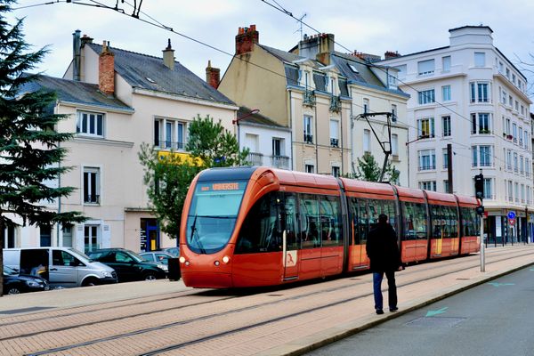 Le tramway du Mans parmi les lauréats de l'appel à projets annoncés par le Premier ministre Jean Castex le 6 octobre 2021