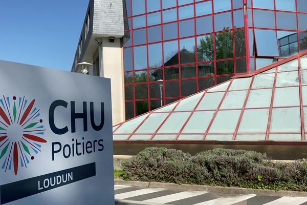 C'est au centre hospitalier de Loudun que la personne de 88 ans est décédée