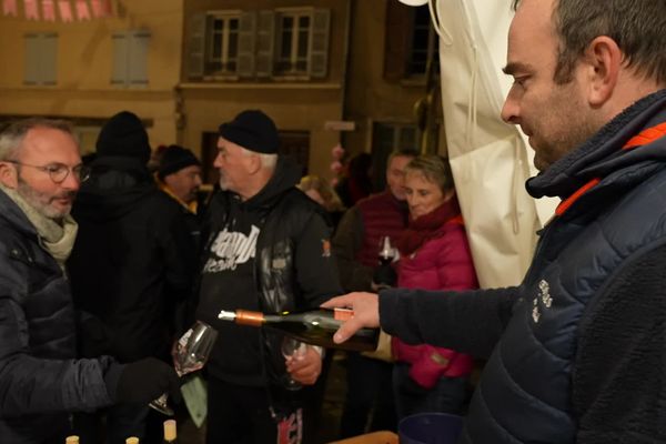 La fête des Sarmentelles, organisée, ce mercredi 20 novembre, est évènement convivial qui rassemble vignerons et amateurs de vins, venus de toute l'Europe.