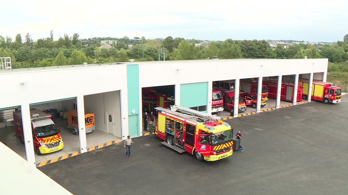 Découvrez la caserne de Toulouse-Atlanta et découvrez le métier de pompier  - Toulouse FM