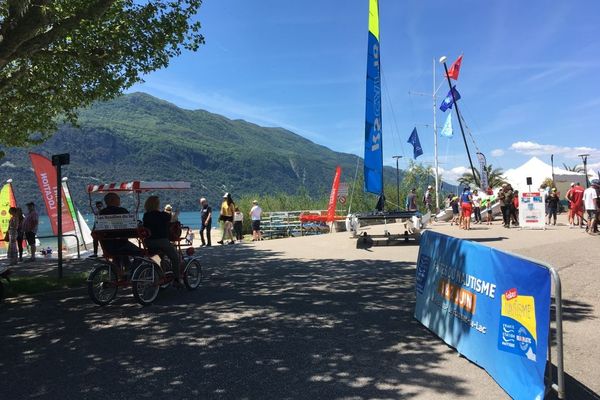 La vingtième édition de la Fête du nautisme se déroule ce premier weekend de juin, lac d'Aix-les-Bains (Savoie), samedi 1er juin 2019.