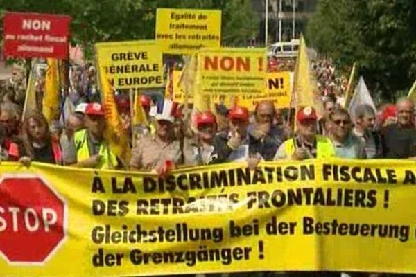 Une manifestation des des retraités frontaliers en 2011